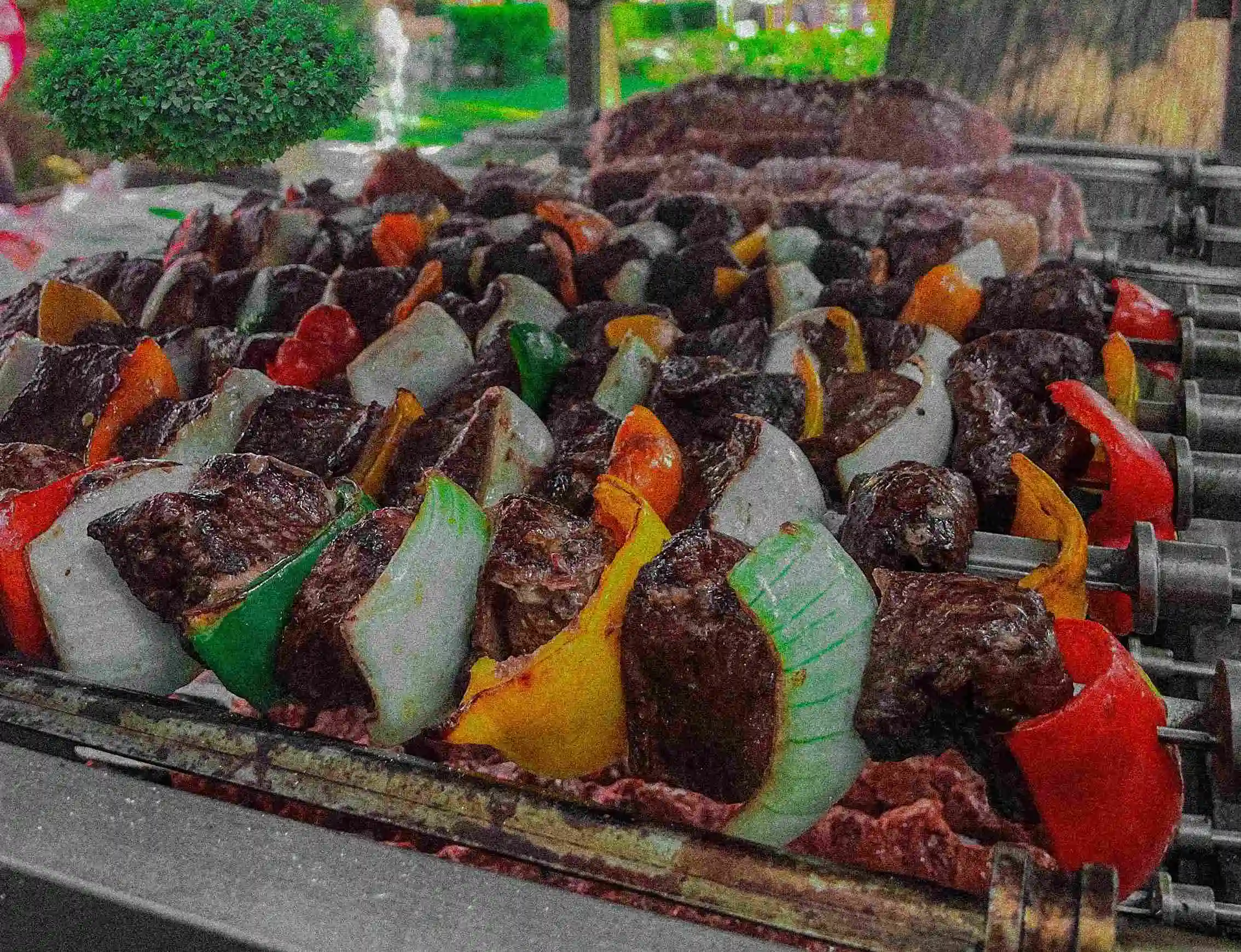 Filete Miñón con Pimientos y Cebolla