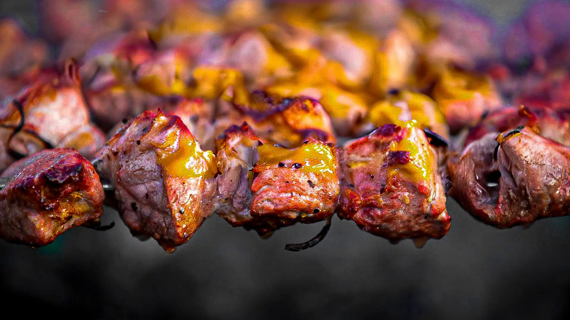 Puntas de cerdo con jalea de piña y habanero
